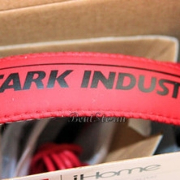 NEW MARVEL IRON MAN IRONMAN IHOME DJ Stereo Headphones Stark Industries Over Ear - Picture 2 of 3